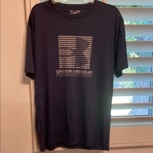 Under Armour Blue Short Sleeve Tee with Geometric Design HeatGear SZ LARGE